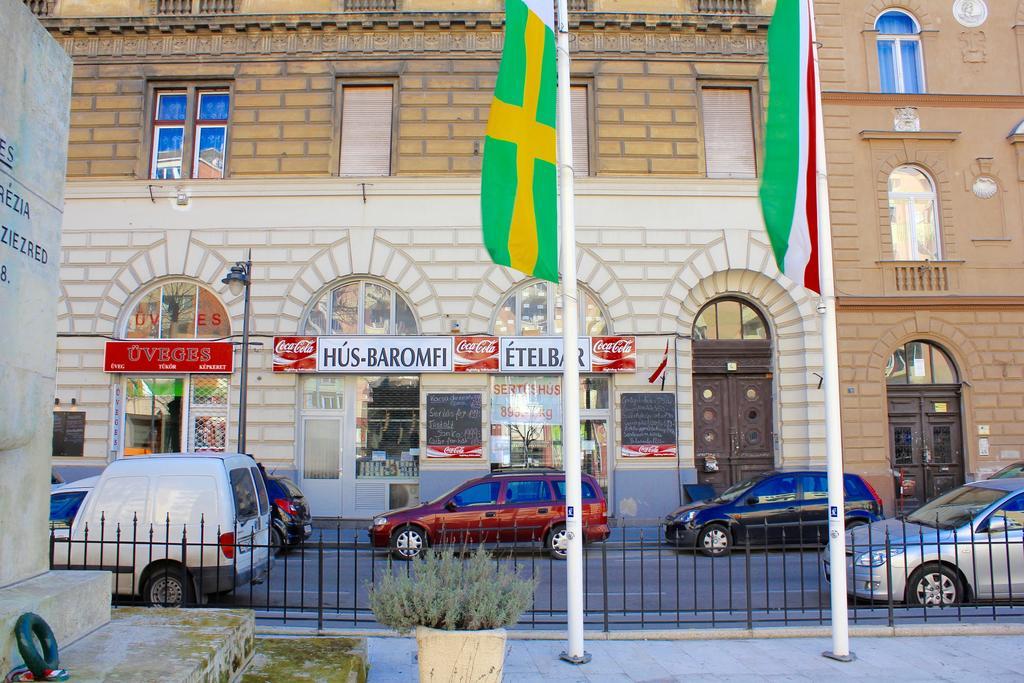 Lux Apartman Apartamento Budapest Exterior foto