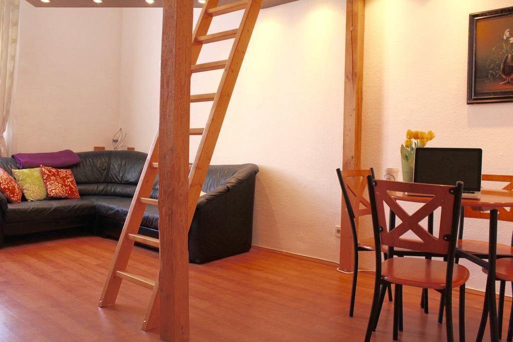 Lux Apartman Apartamento Budapest Exterior foto